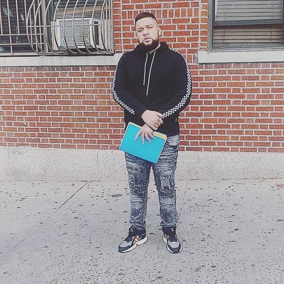 Meet your Posher, Brandon - Picture 1 of 1